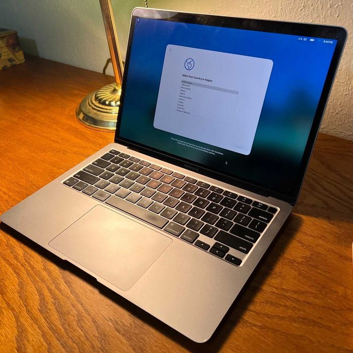 Yengide Macbook air M1 | Full Komplekt | Zor Narxga