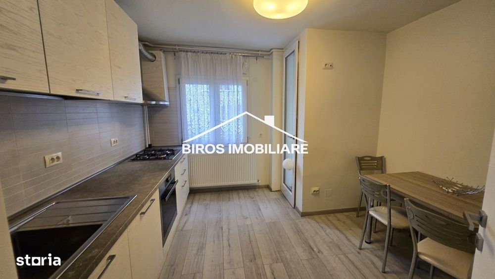 2 camere modern McDonald's