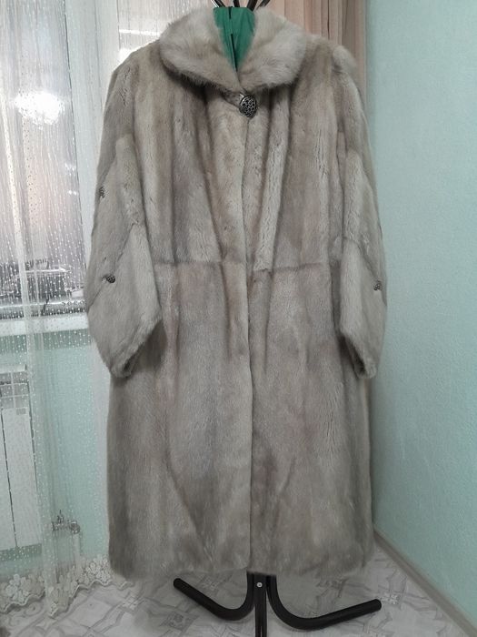 Продам   норковую Шубу