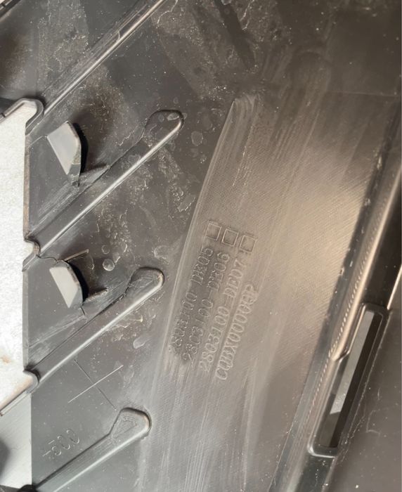 Бампер оригинальный Changan UNI-V