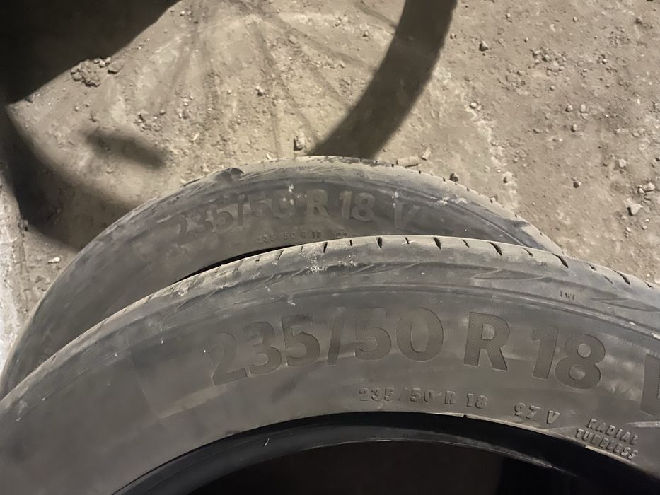 Продам шины 2 шт Континентал