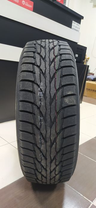 225/60R18 Kumho WS51