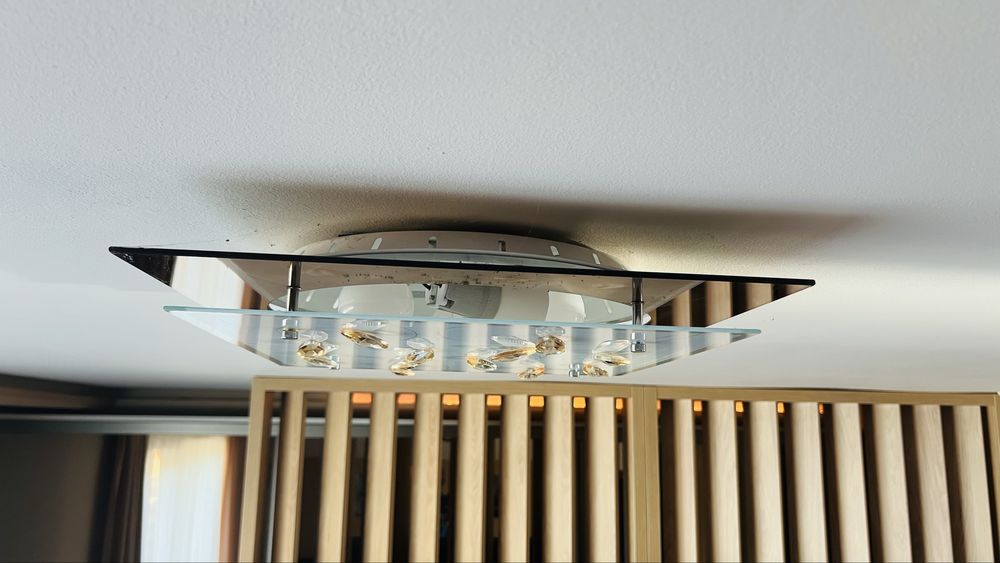 Vand aplica cu 3 becuri led incluse