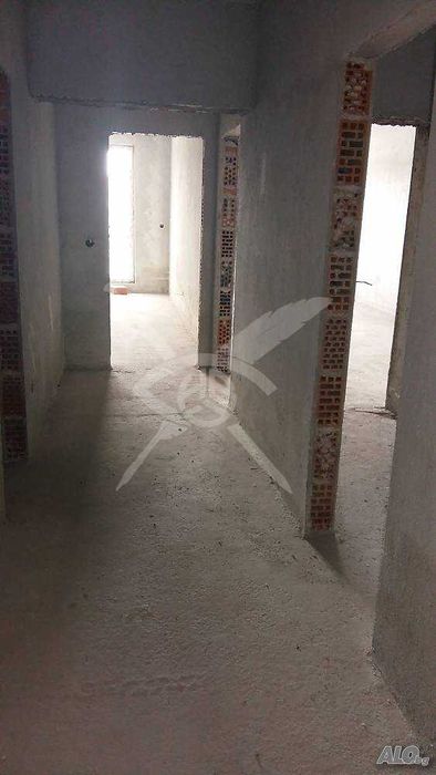 Тристаен апартамент в Меден рудник 36109