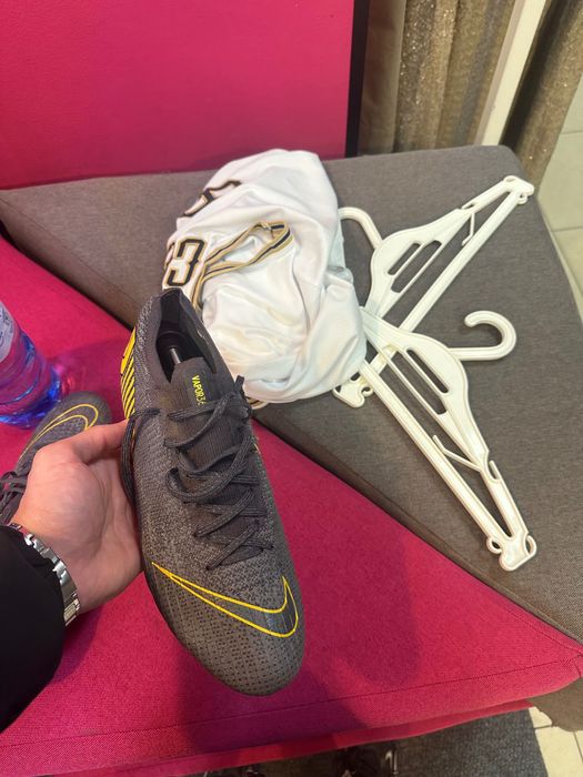 Nike mercurial Vapor 12