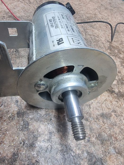 Мотор электродвигатель