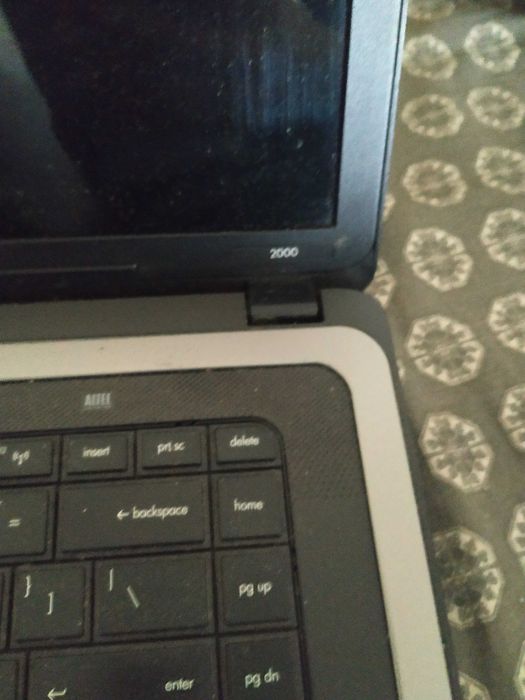 Laptop , Лаптоп за части или работа HP Notebook 2000-219DX