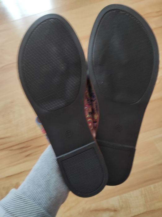 Нов дамски всекидневен чехъл