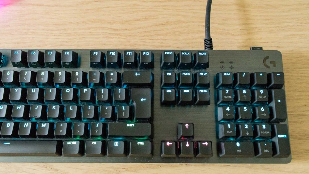 Tastatura mecanica gaming Logitech G512 RGB Lightsync, Negru Carbon