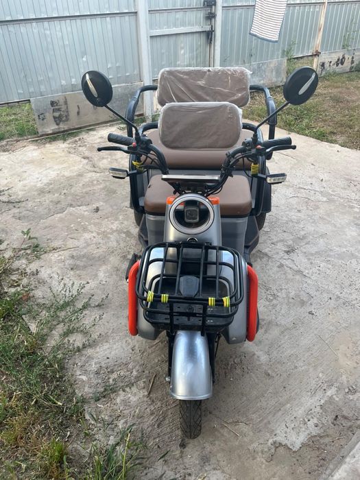 электро. трицикл