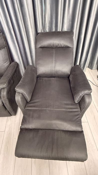 Fotoliu recliner electric