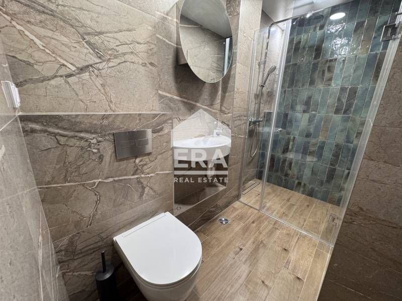 Продава се  в Варна, Център -  кв.м за 0 €/ - Снимка #4