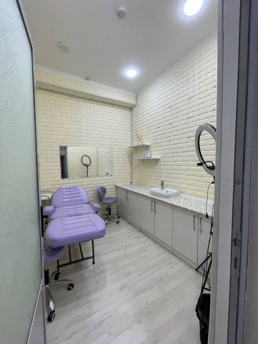 Требуется мастера