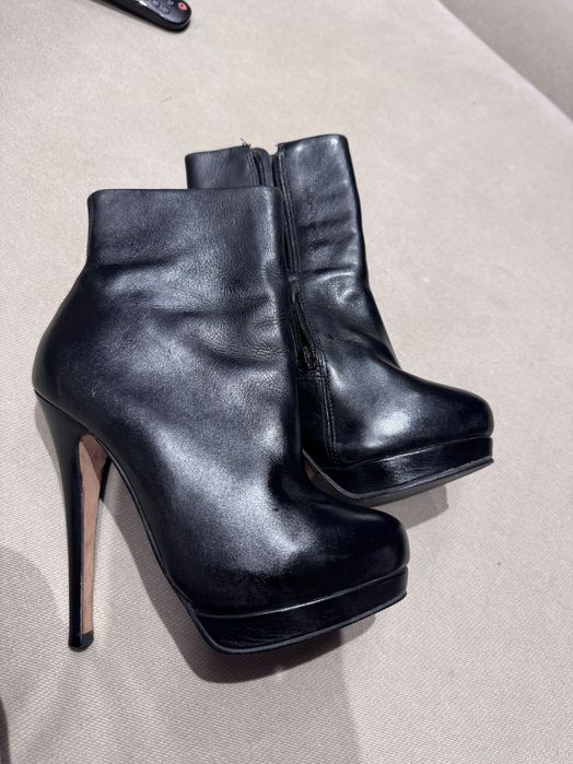 Botine Buffalo London, piele naturala, marime 36, potriviti pentru 35