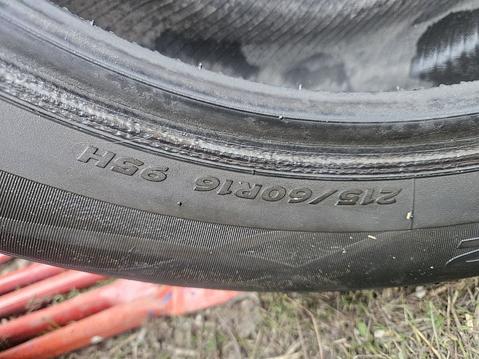 Продам шина 1шт можно на запаску 215,60,16