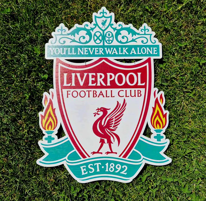 Дървена Футболна Емблема