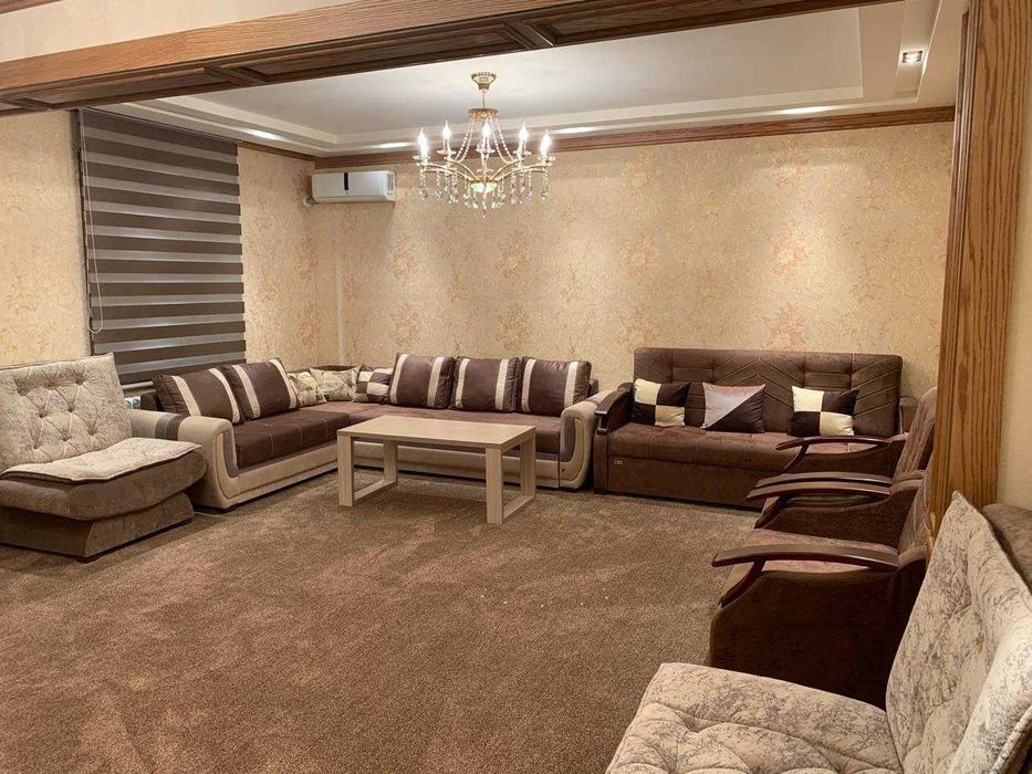 4-комнатная квартира 153 м², Госпитальный, Банковский дом