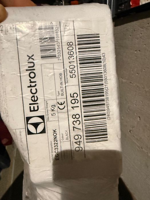 Plita Electrolux Domino model EGC3322NOK