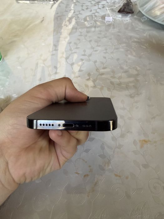 Iphone 14 pro black