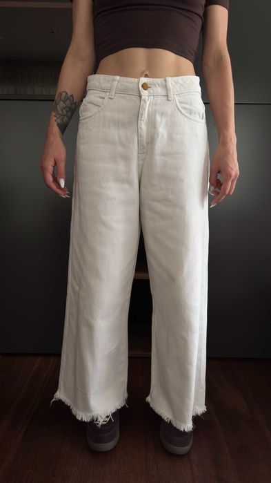Blugi Zara wide-leg, tiv franjurat, crem/ecru, talie inalta, 40