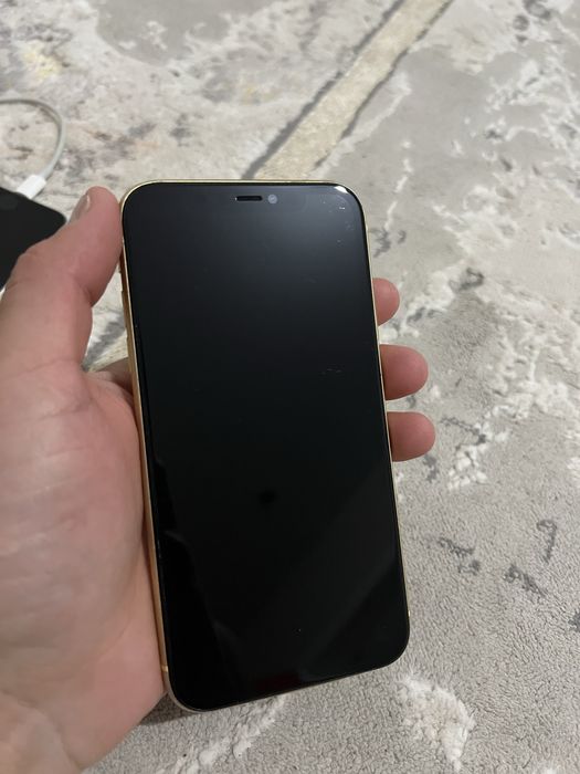 Айфон 11 сатылады