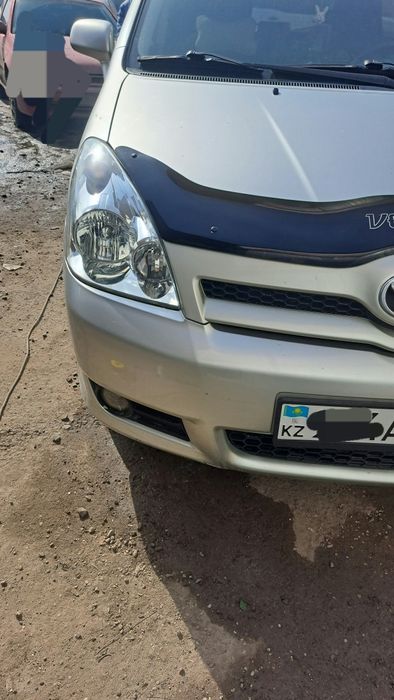 Продам Тойота Королла Версо