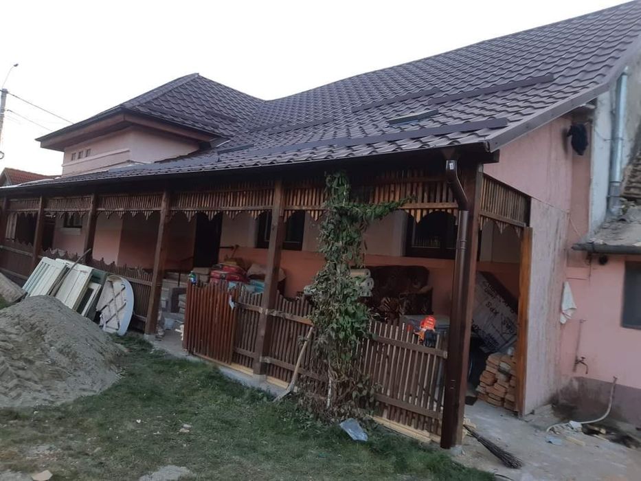 Montaj acoperisuri la cerere