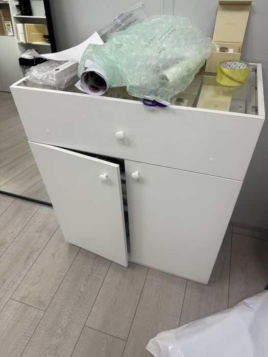 Продам шкафы/стеллажи