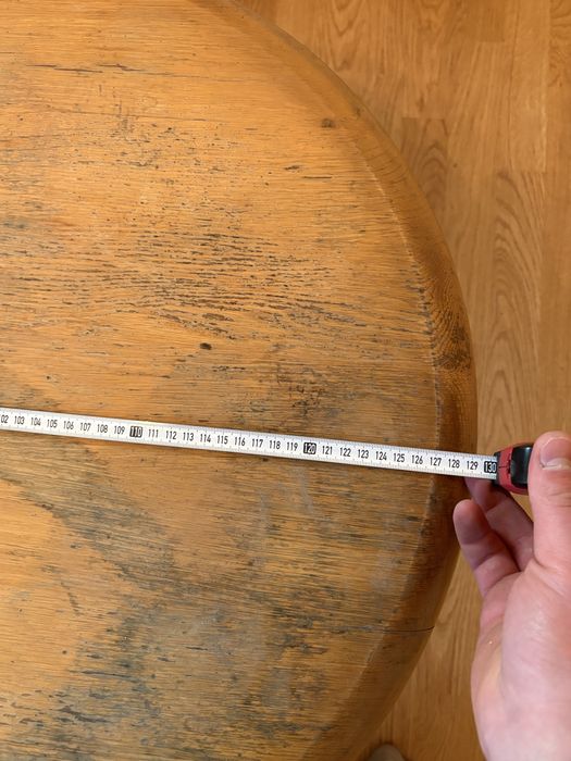 Масивни  дъбови  маси