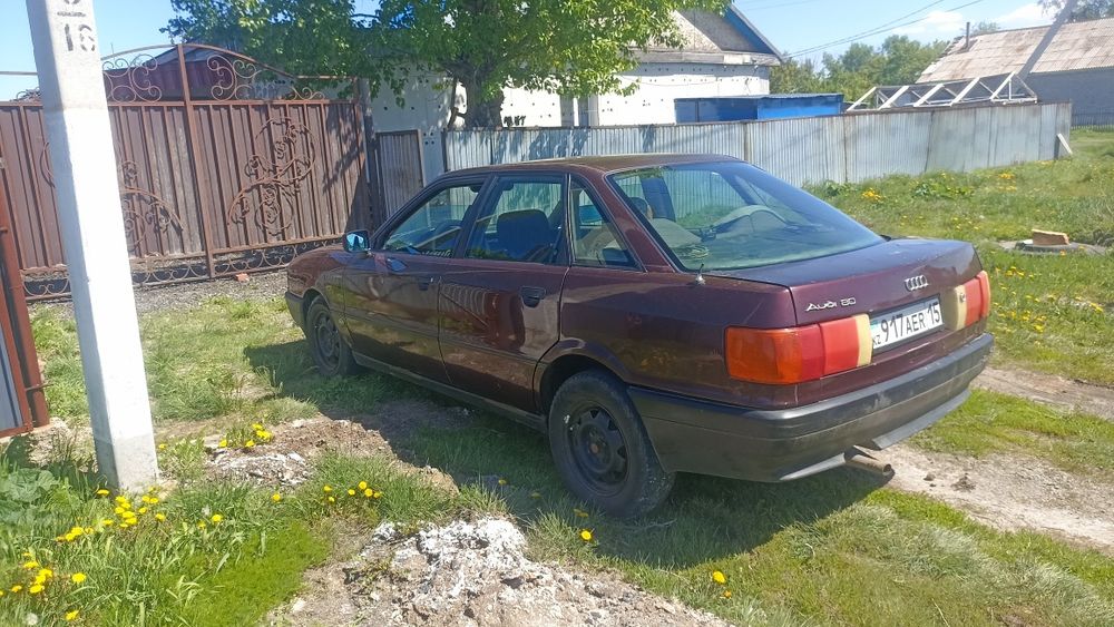 Продам Ауди 80 на ходу