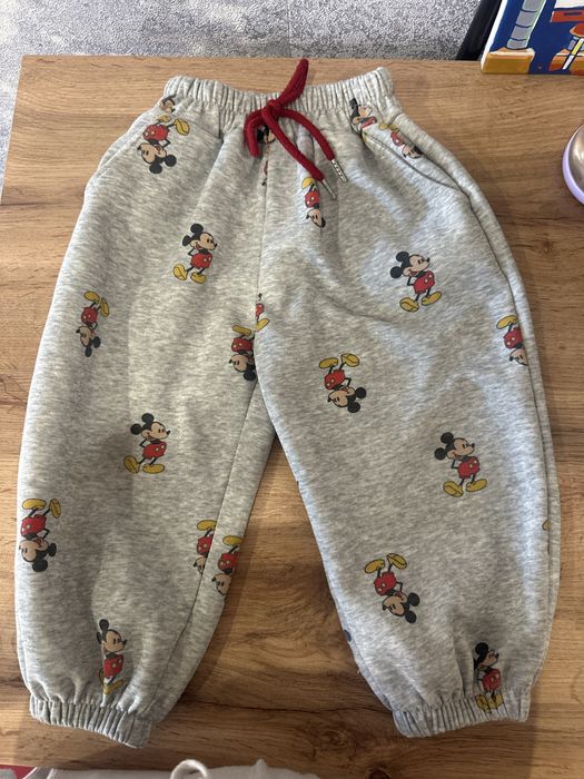 Продам детские вещи