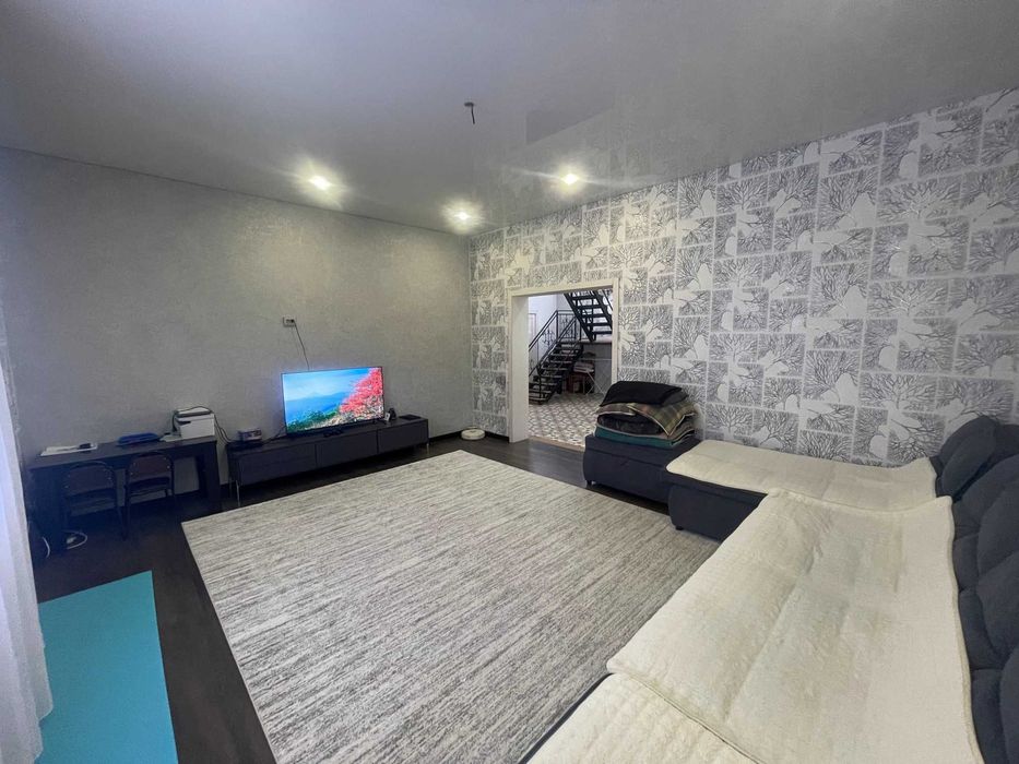 Продажа 2-этажного дома