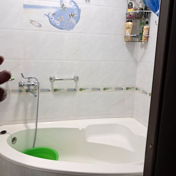 Uy sotiladi 3 etaj yangi dom