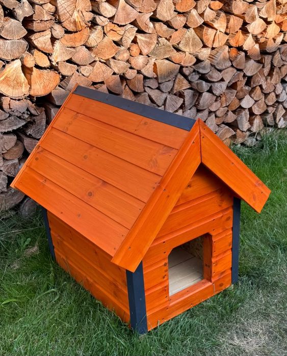 Custi de caini termoizolate/Kiváló minőségű szigetelt kutyaházak