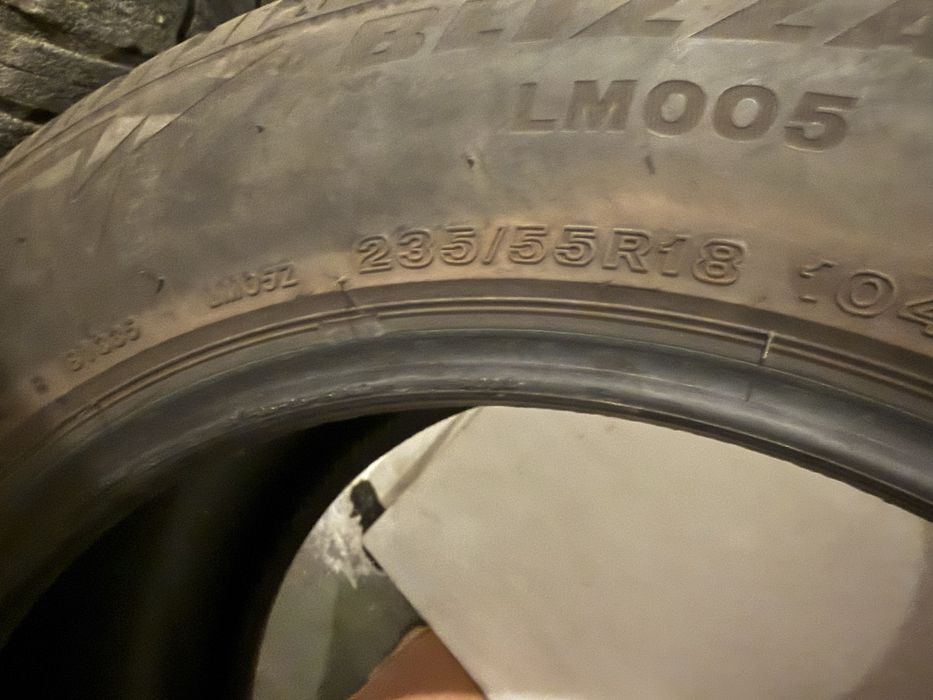 Зимни гуми Bridgestone 235 55 18