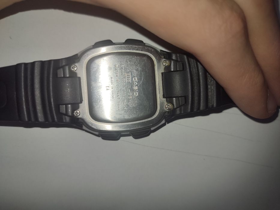 Часы электронные