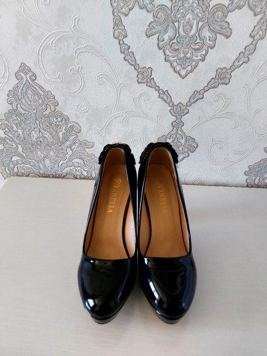 Туфли лакированный