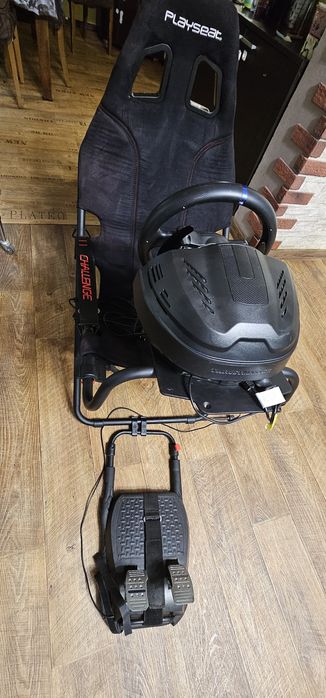 Волан за PS PlayStation Thrustmaster t300 rs и сгъваем стол PlaySeat Challenge