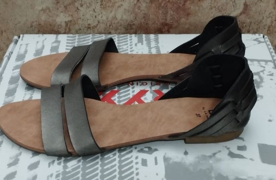 Sandale superbe La Halle