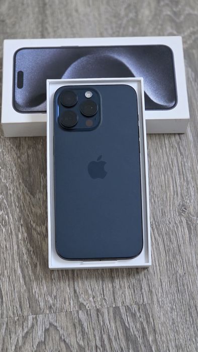 iPhone 15 pro max 256GB