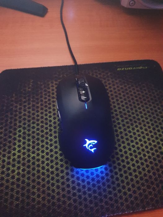 Mouse laser gaming+tastatura cu lumini