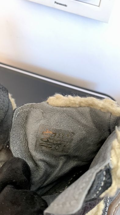 Чисто нови кожени ботушки Ikks, номер 21