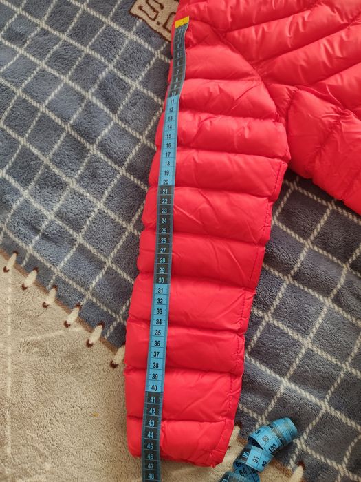 Курточка демисезонная для девочки 7-8л