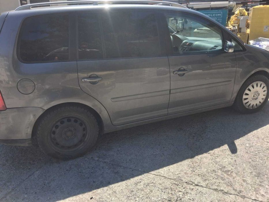 Vw Touran 1,9 BKC ful proprietar 2199 euro