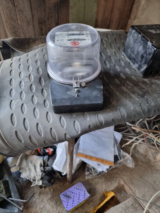 Продам электросчетчик