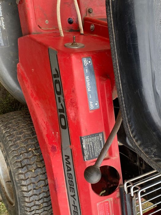 Mașină de tuns motorizată(Tractoraș de tuns gazon/gradină/livezi)