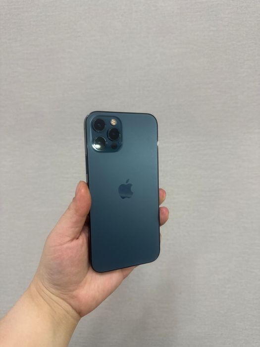 Iphone 12 pro. Все родные.