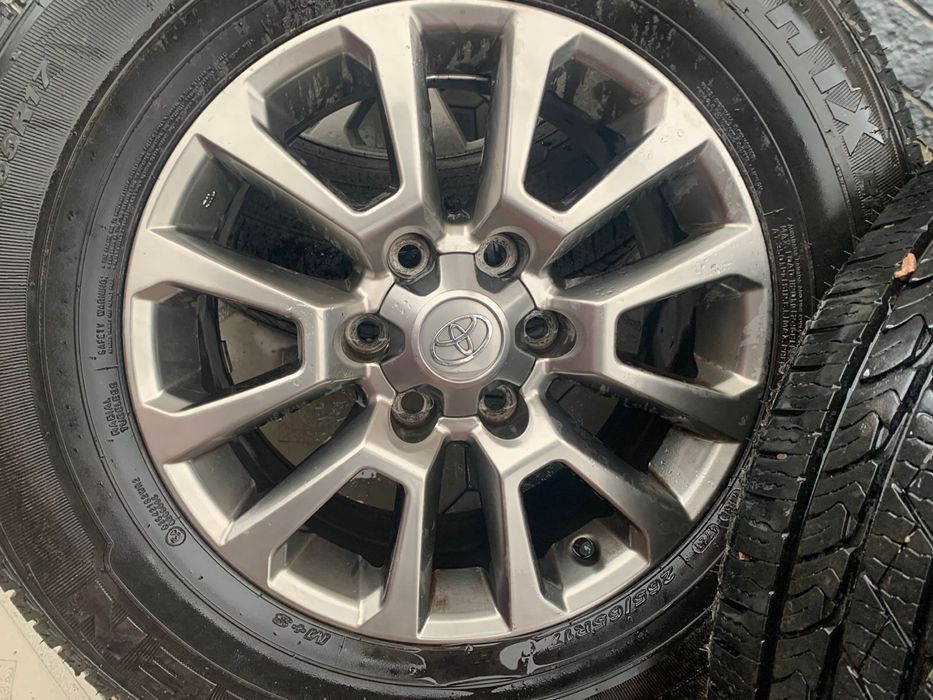 Продам шины с дисками