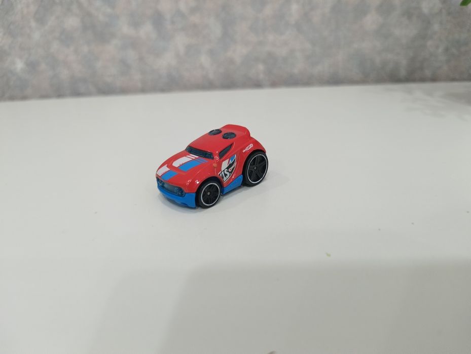 Продам машинки hot wheels
