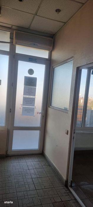 Vand/ Inchiriez Spatiu Comercial Central